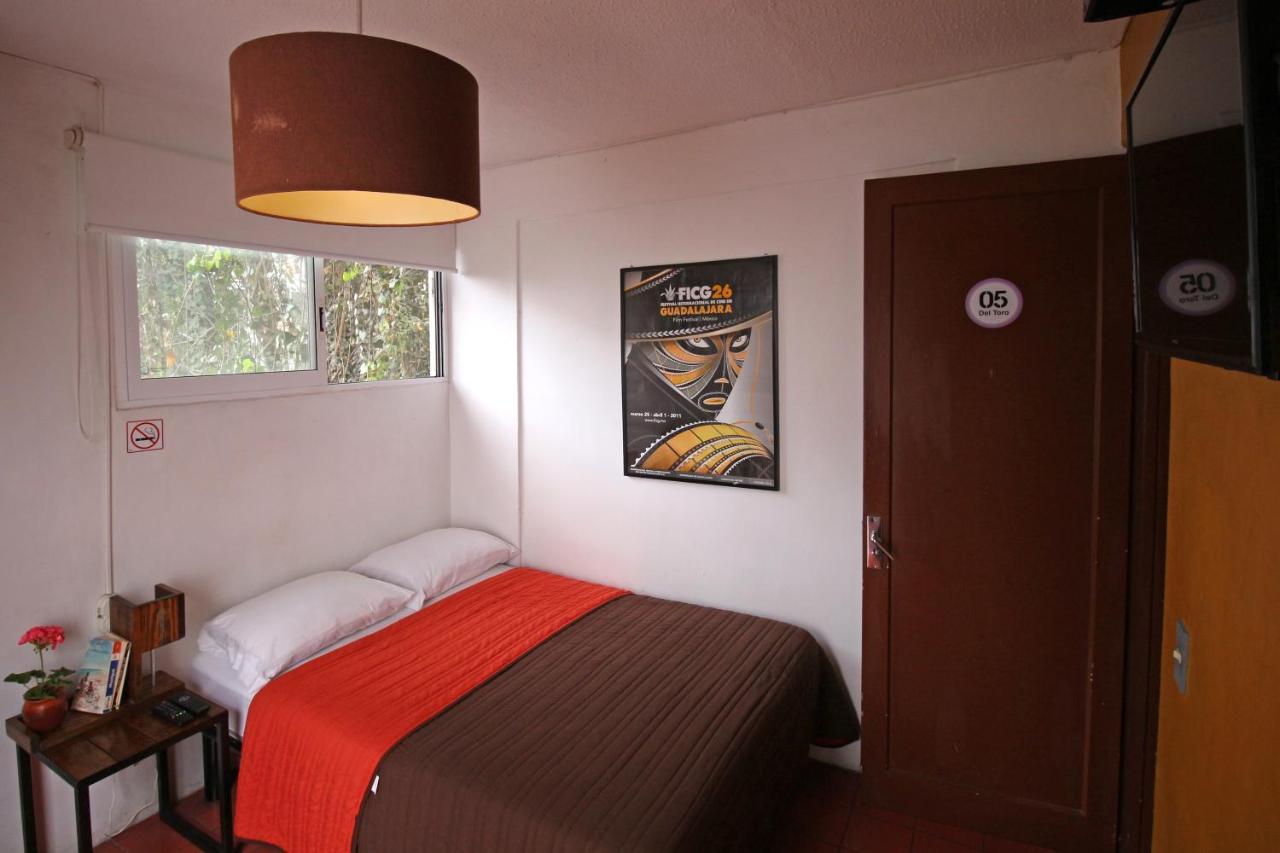 Hostel Hospedarte Chapultepec غوادالاجارا المظهر الخارجي الصورة